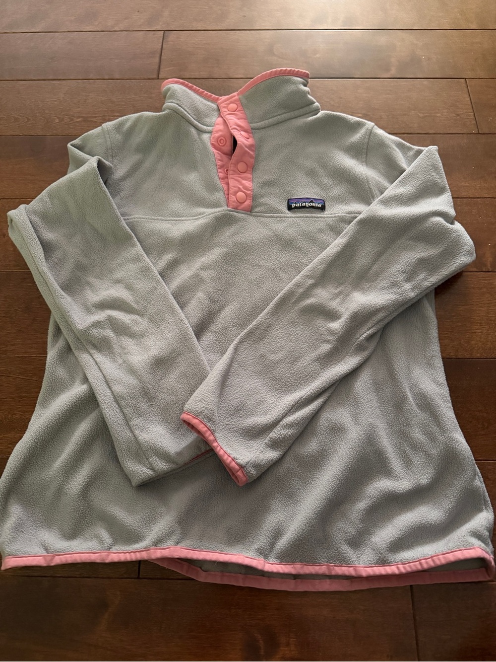 Patagonia Snap-T Fleece Pullover in Light Gray with Pink Trim Size Small